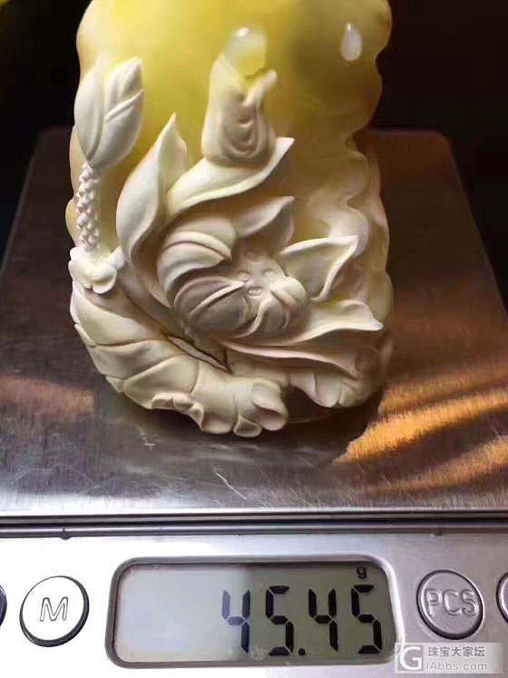 45.45克 纯天然蜜蜡白蜜俏色雕件，花开见佛一愿生西方净土中，九品莲花为父母，..._琥珀蜜蜡