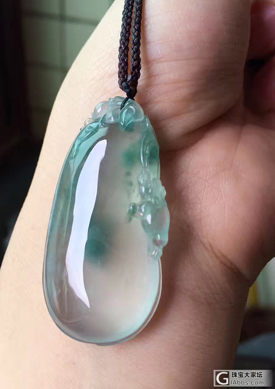 【醉墨】冰玻飘蓝花大福瓜 侧边精雕金蟾如意 蓝花山水画般耐看_花件翡翠