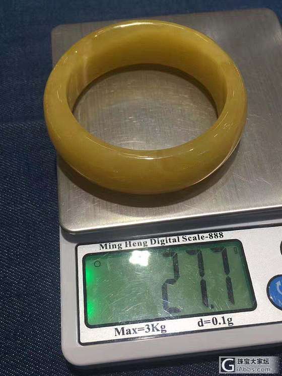 农夫山泉一遍一遍放广告，
不是让你看了马上去买，
而是告诉你他们对水质的执着；
..._琥珀蜜蜡