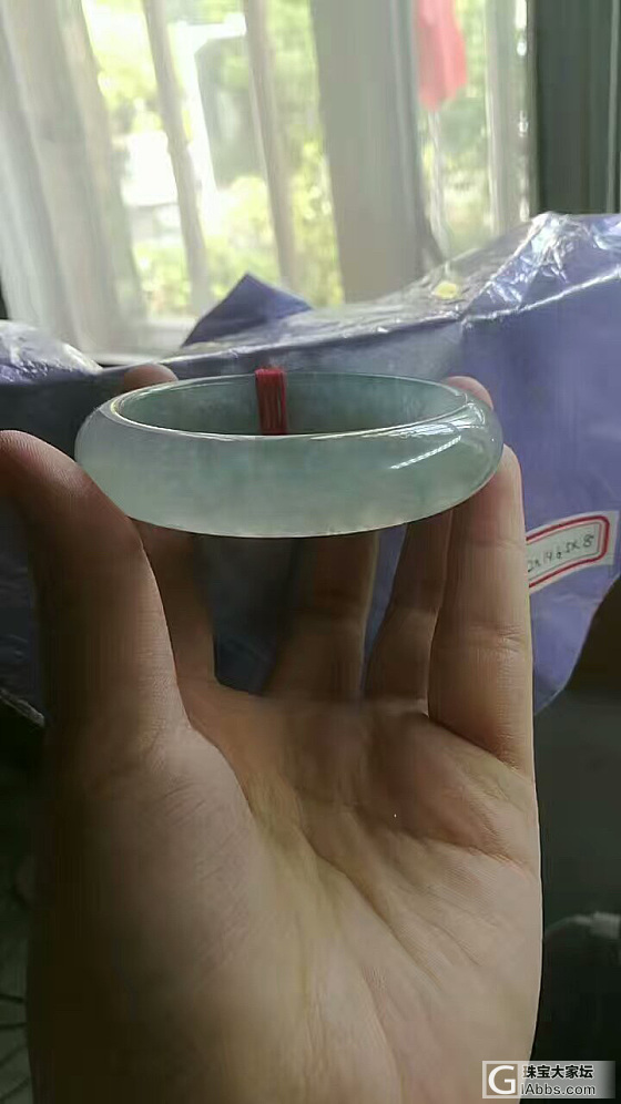 姐妹们帮忙看看这个镯子多少合适_手镯翡翠