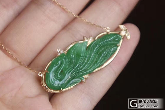 翡翠胸针_挂件项链翡翠