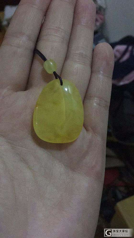原石打磨的蜜蜡挂件_吊坠蜜蜡