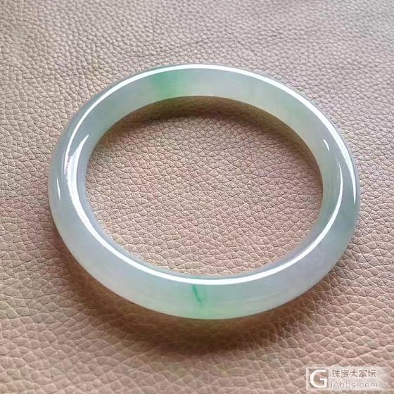 【迈绿】7.8  又是周末了，超兴奋！_翡翠手镯