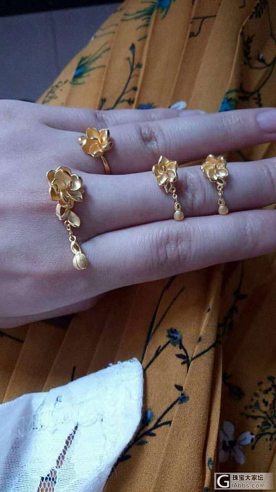 周大福的茉莉花是不是已经停产了？_周大福金