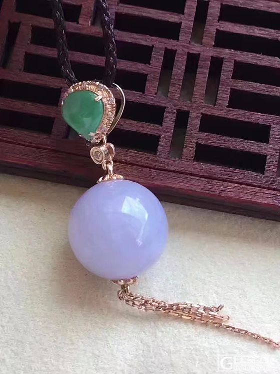 这款设计怎么样_吊坠翡翠