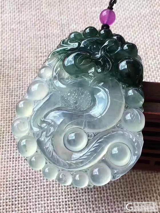 选哪个好_挂件翡翠