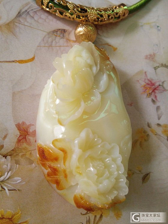 美美的，瓷白蜡.牡丹！_挂件蜜蜡