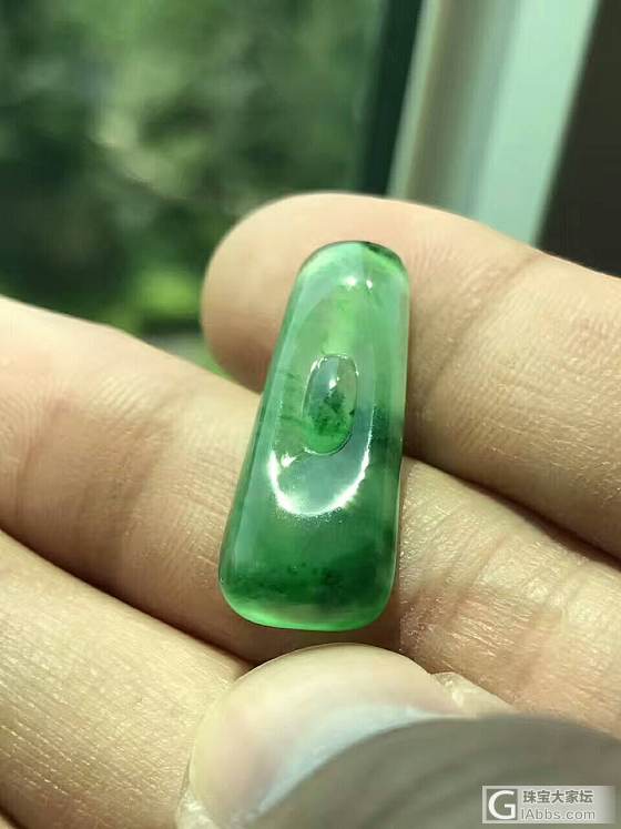 飘花的艺术_挂件翡翠