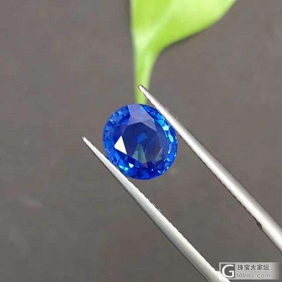 哪颗更值得入手呢？_刻面宝石蓝宝石