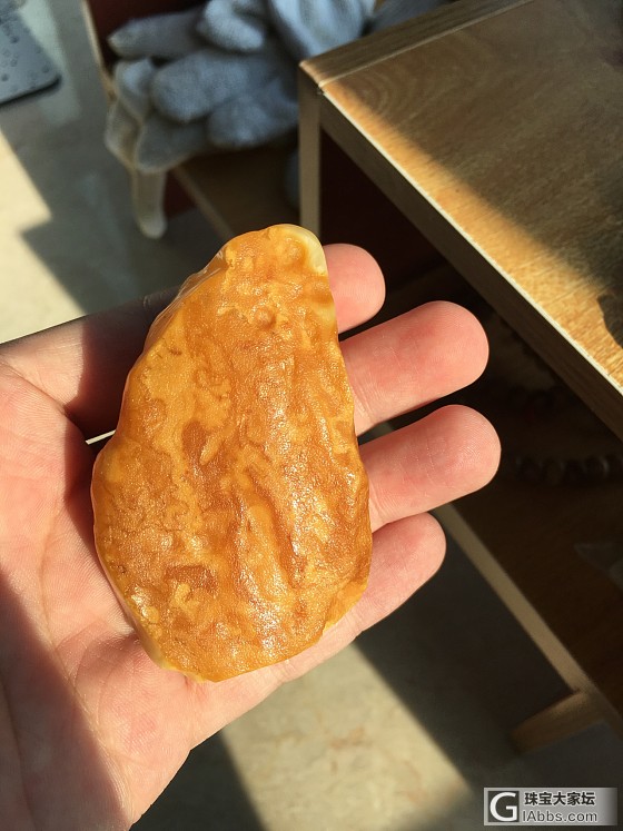 之前发过贴的，现在还剩下一些，直接就明价了，喜欢可以私我。_琥珀蜜蜡文玩