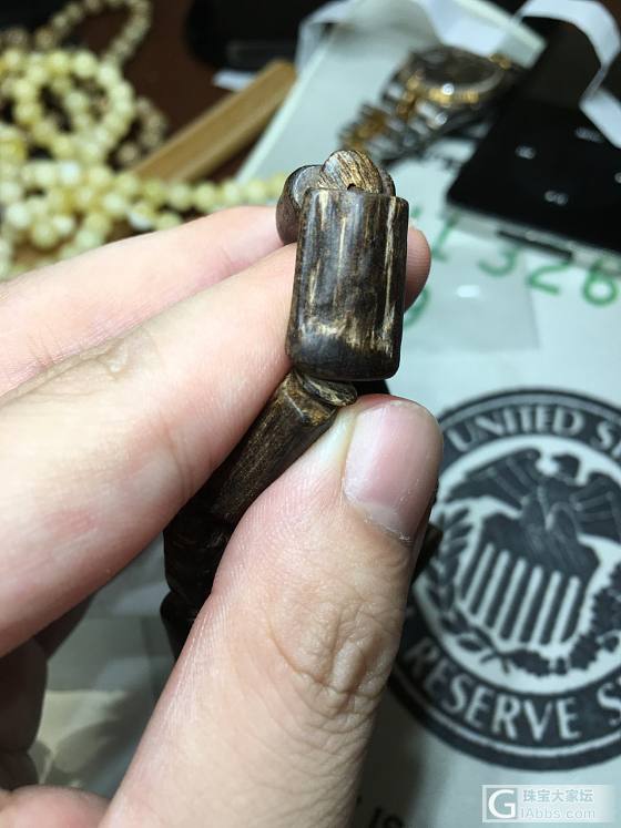 之前发过贴的，现在还剩下一些，直接就明价了，喜欢可以私我。_琥珀蜜蜡文玩