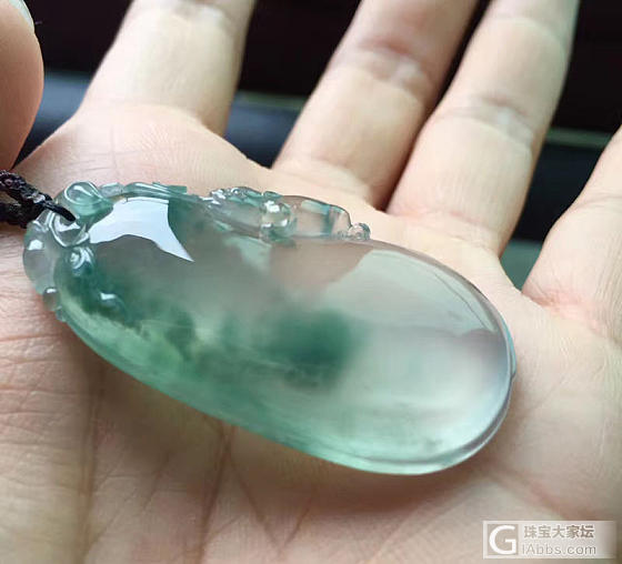【醉墨】冰玻飘蓝花大福瓜 侧边精雕金蟾如意 蓝花山水画般耐看_花件翡翠