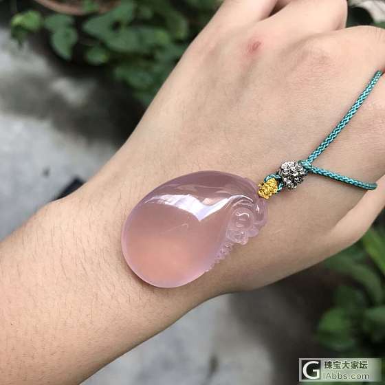 莫粉钱袋_挂件粉晶