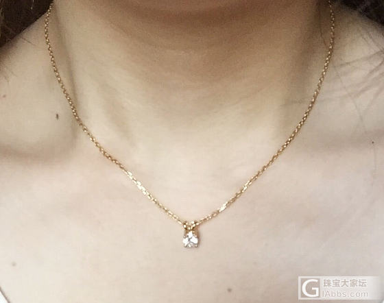 几种吊坠的搭配，大家帮我选哪个好看呀_金搭配吊坠