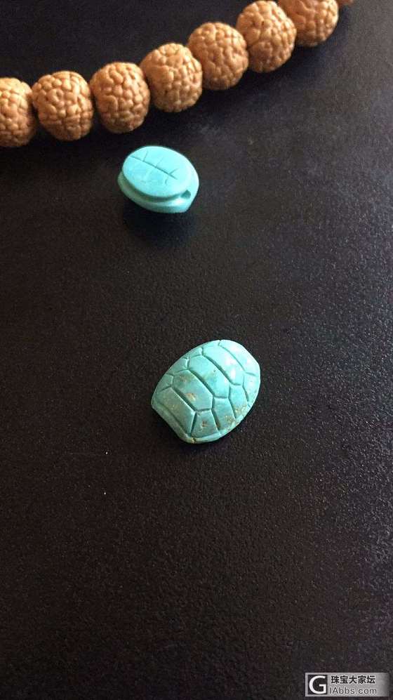 比想象的小一点。做背云合适吗？_戒面松石