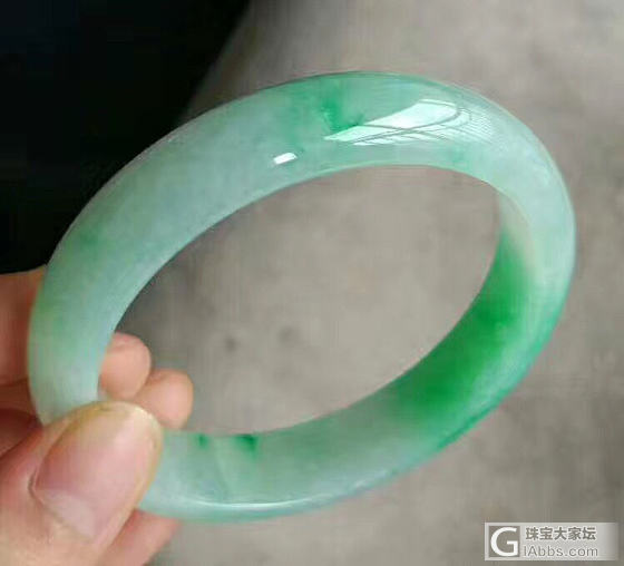 这个镯子咋样_手镯翡翠