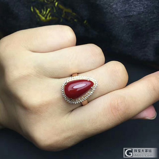 🌹新到货一批及其美丽的赤红啊卡珊瑚戒指💍，这个绝对收藏级别，特别完美，零瑕疵，无..._珊瑚戒指