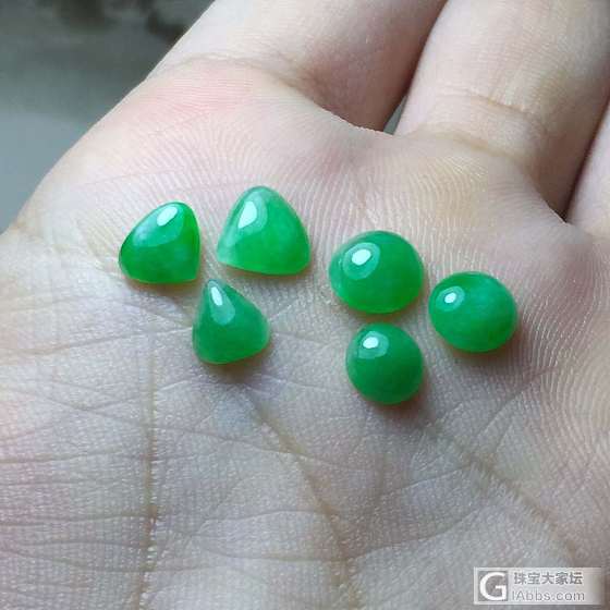 A货翡翠满绿戒面一手6个_翡翠