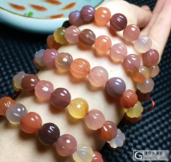 盐源玛瑙10mm莲花珠手串。68一串实物如图走淘宝_珠串玛瑙