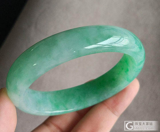 新品来喵喵，今晚有直播哦~_手镯挂件翡翠双儿翡翠