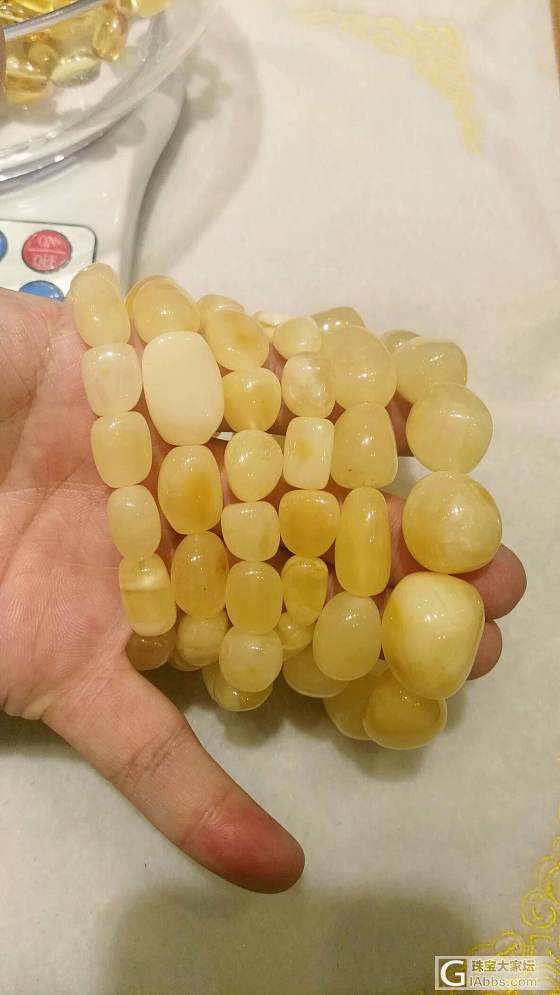 工厂甩货总价3000_珠串琥珀蜜蜡