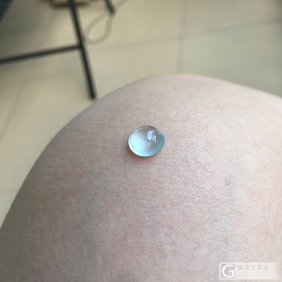 蛋面翡翠求专家指点估价_翡翠