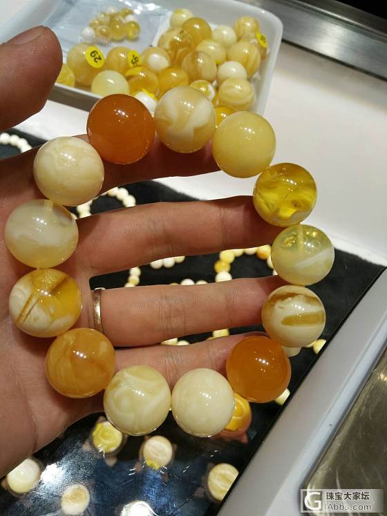 今天的右手_多宝蜜蜡青金石松石南红碧玉