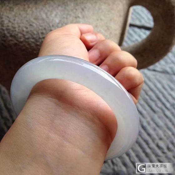 【迈绿】8.15  为啥大佬都爱戴翡翠？_手镯翡翠