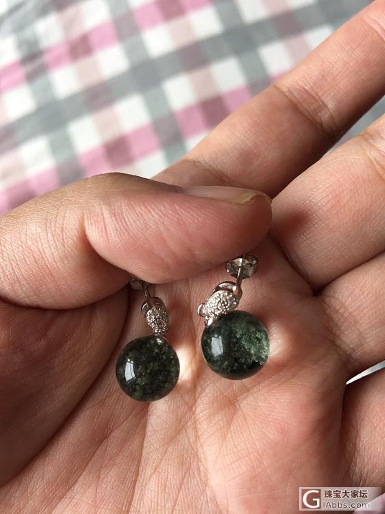刚入手了一套绿幽灵和一条金发晶的手链，大家看看性价比如何？_珠串金发晶绿幽灵