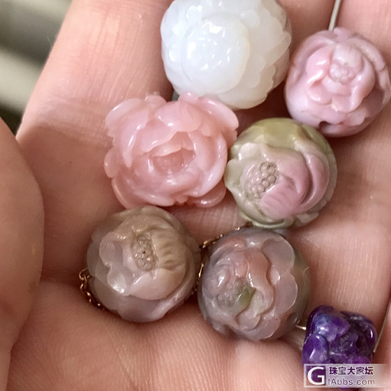 盐源瑪堖牡丹花珠低價甩出_珠串玛瑙