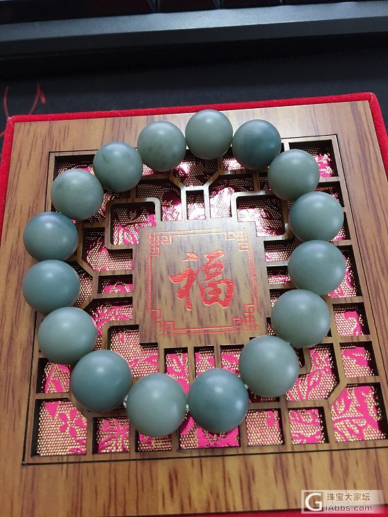 有一种低调的奢华叫做沙枣青_珠串和田玉