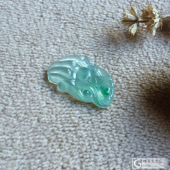 清新透亮的龙头_翡翠