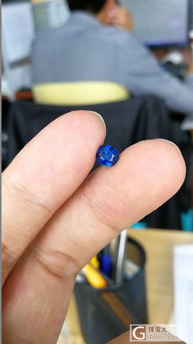 美美的小蓝宝_刻面宝石蓝宝石