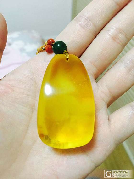 新磨的琥珀_挂件琥珀