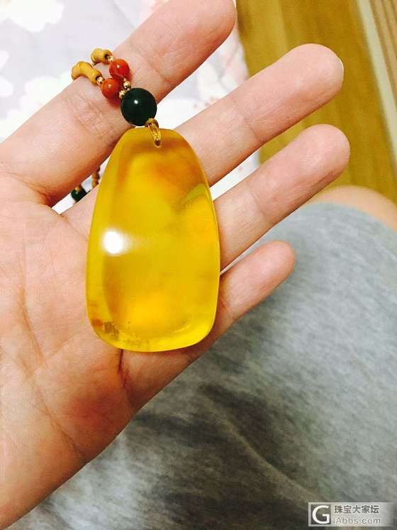 新磨的琥珀_挂件琥珀