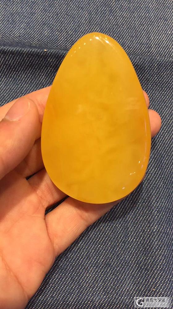 33.25克水滴，底部有水胆，克价85_挂件蜜蜡