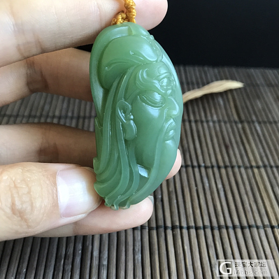昨晚熬夜看苹果发布会，今天从早上到现在有关苹果X的各种新闻刷爆网络，在这个看脸刷..._挂件碧玉