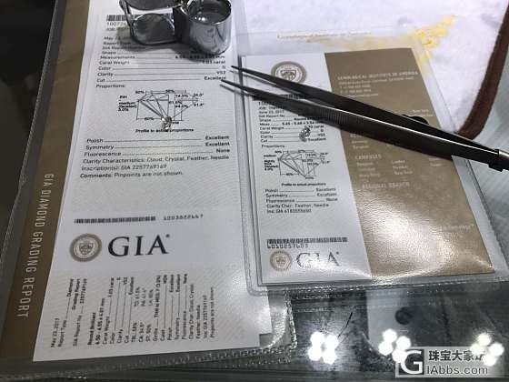 70分，1克拉gia钻石_钻石