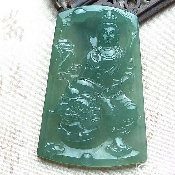 翡翠A货吊坠，欢迎大家围观_翡翠