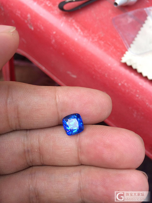 3.3克拉缅甸抹谷天然无烧蓝宝石，算矢车菊不_刻面宝石蓝宝石