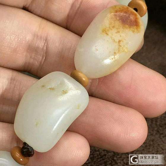 出手新疆和田籽料【独籽手串】_珠串和田玉