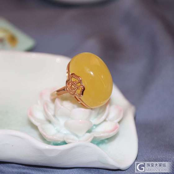 蜜蜡戒指18k饱满无暇_戒指蜜蜡