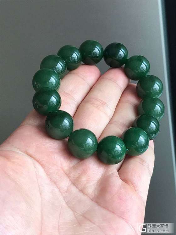 懂货的帮忙看看值多少钱_珠串玉石