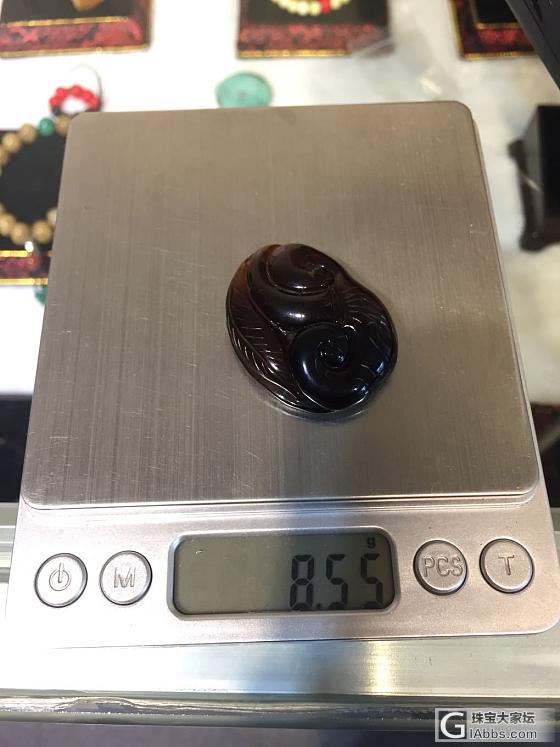 转卖进材料_挂件琥珀