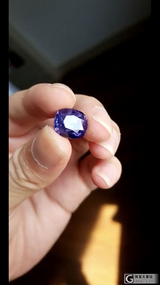 第一次见到如此高颜值的，应该叫牵牛花？10.5克拉，95%。 lotus 中_刻面宝石彩色宝石