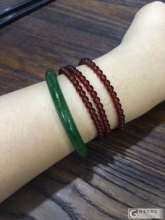 秀秀我的小碧玉_手镯碧玉