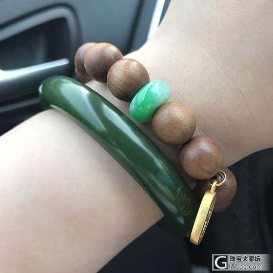 碧玉圆条秀一发_手镯碧玉