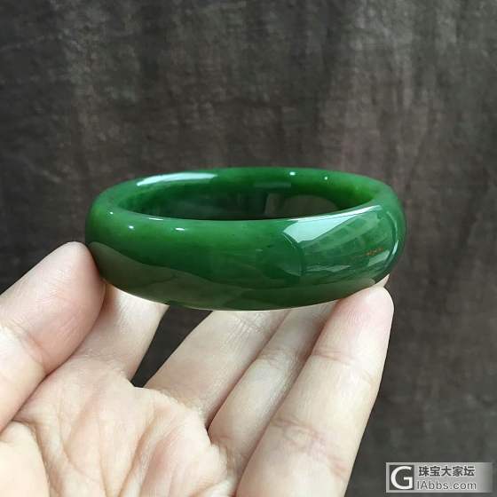 俄碧玉老坑料阳绿手镯57.5mm_碧玉手镯和田玉
