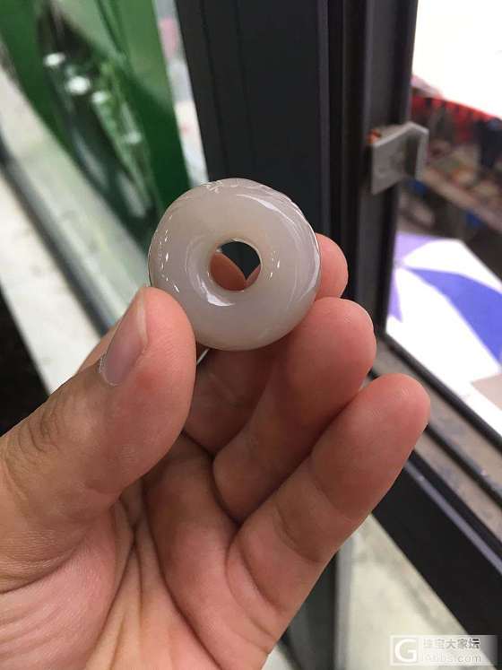 闲置牡丹花圈_和田玉