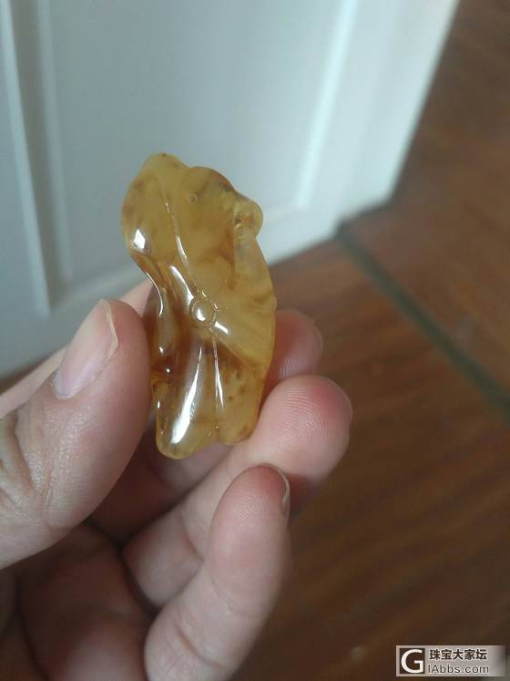 想出坑，随便给点钱啦哈哈哈，别让我赔太多就行_挂件琥珀蜜蜡